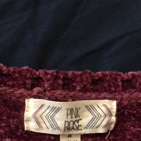 Pink Rose Sweater - Picture 5 of 5